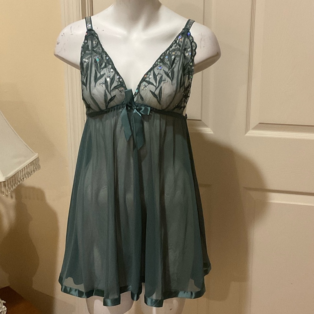 Sheer Embroidered Babydoll Nightdress/Nightie. 1X